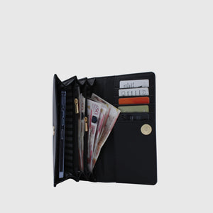 Designer black purse for women
Buy Online Black Purse