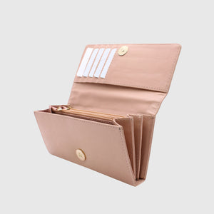 Stylish pink handbag
Elegant pink women's clutch