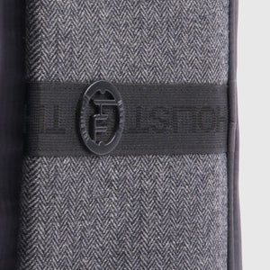 Black polyester trolley bag
Perry black carry-on bag